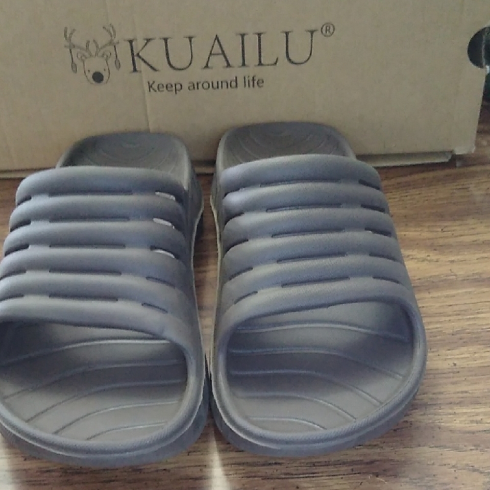 KUAILU Gray Slide Sandals Size 13 Mens
